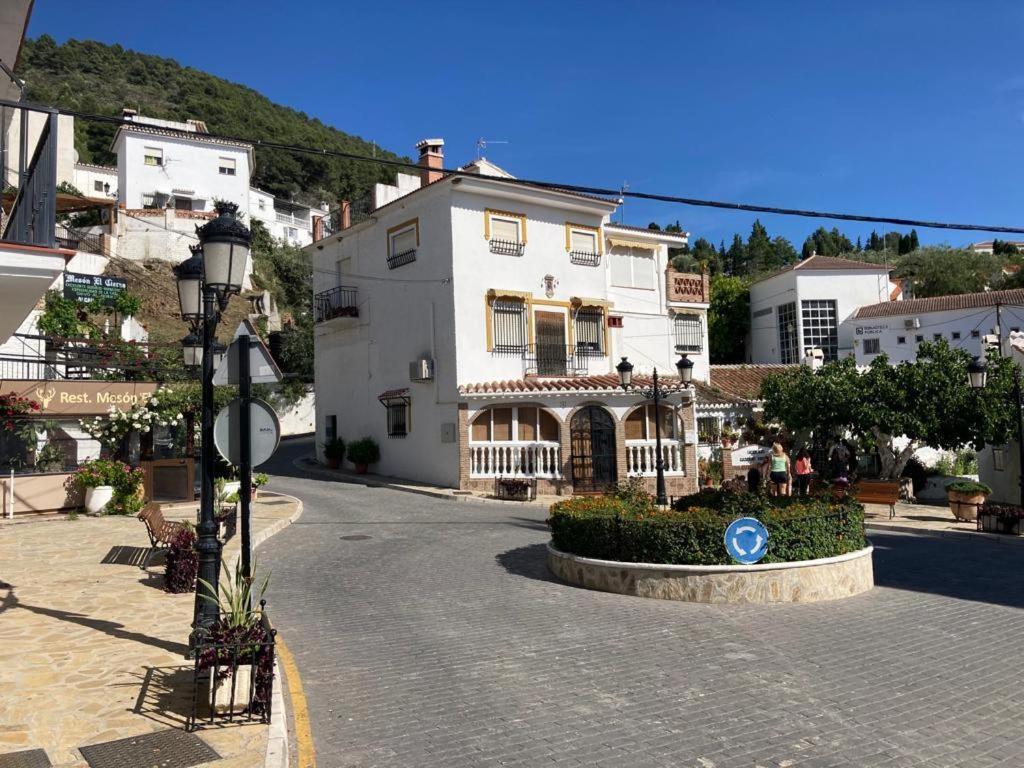 Apartamento La Fuente Alcaucín Eksteriør billede